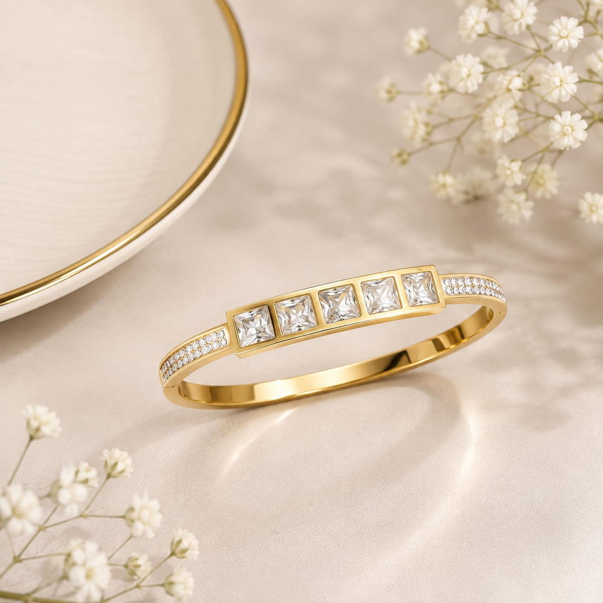 The Square Halo Bracelet