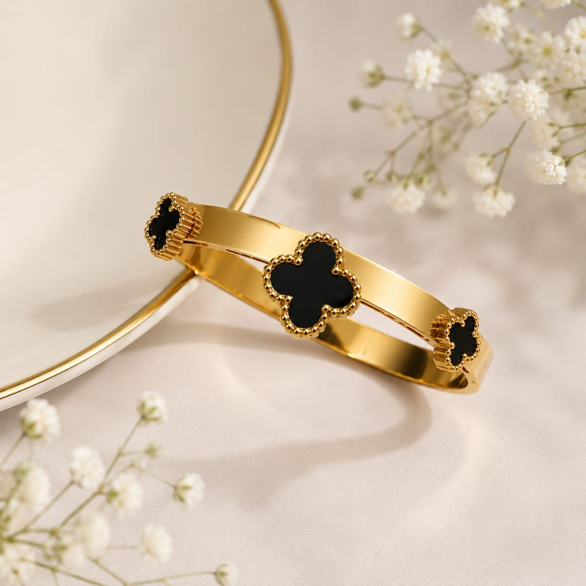 The Noir Clover Bracelet